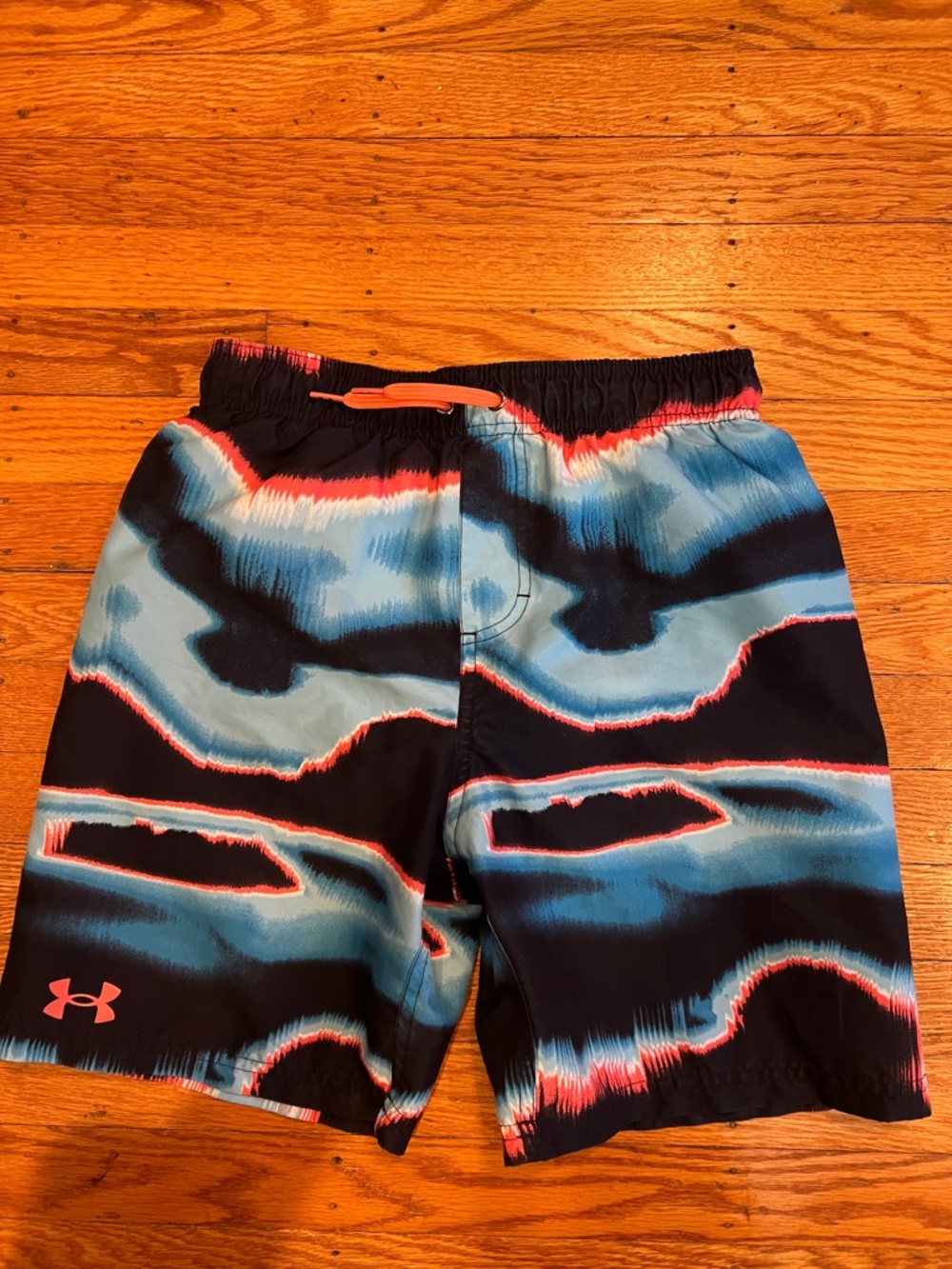 Under Armour Boy’s swim trunks size Large